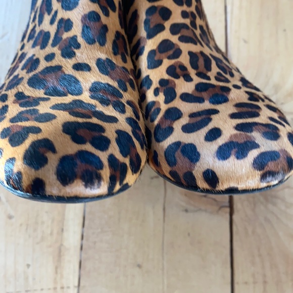 J. Crew pony hair cheetah leopard ankle booties chelsea pull on - Picture 2 of 10